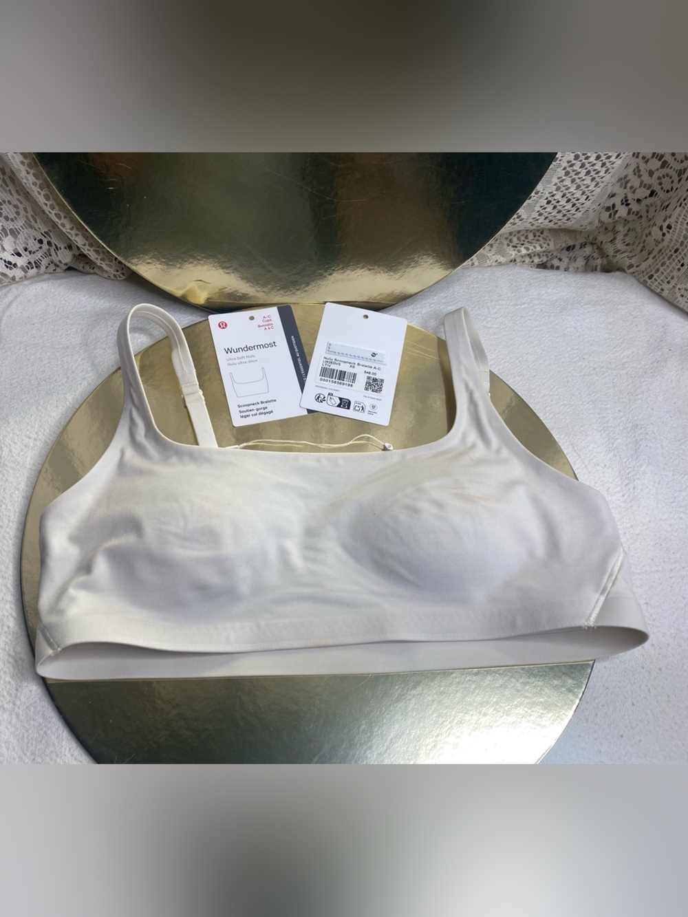 NWT Lululemon Nulu Scoop Neck Bralette
